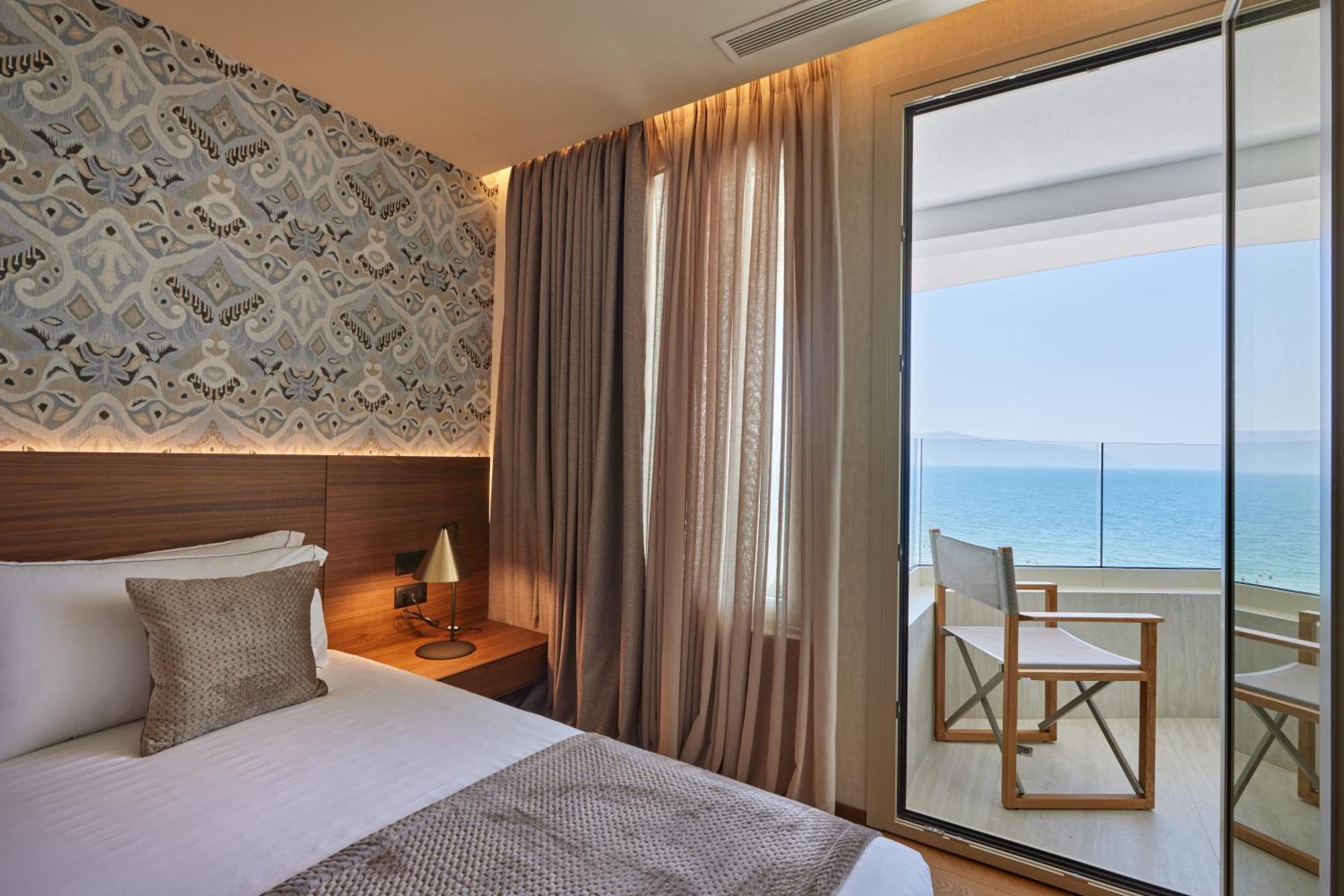 Valis Luxury Hotel Vlorë Buitenkant foto